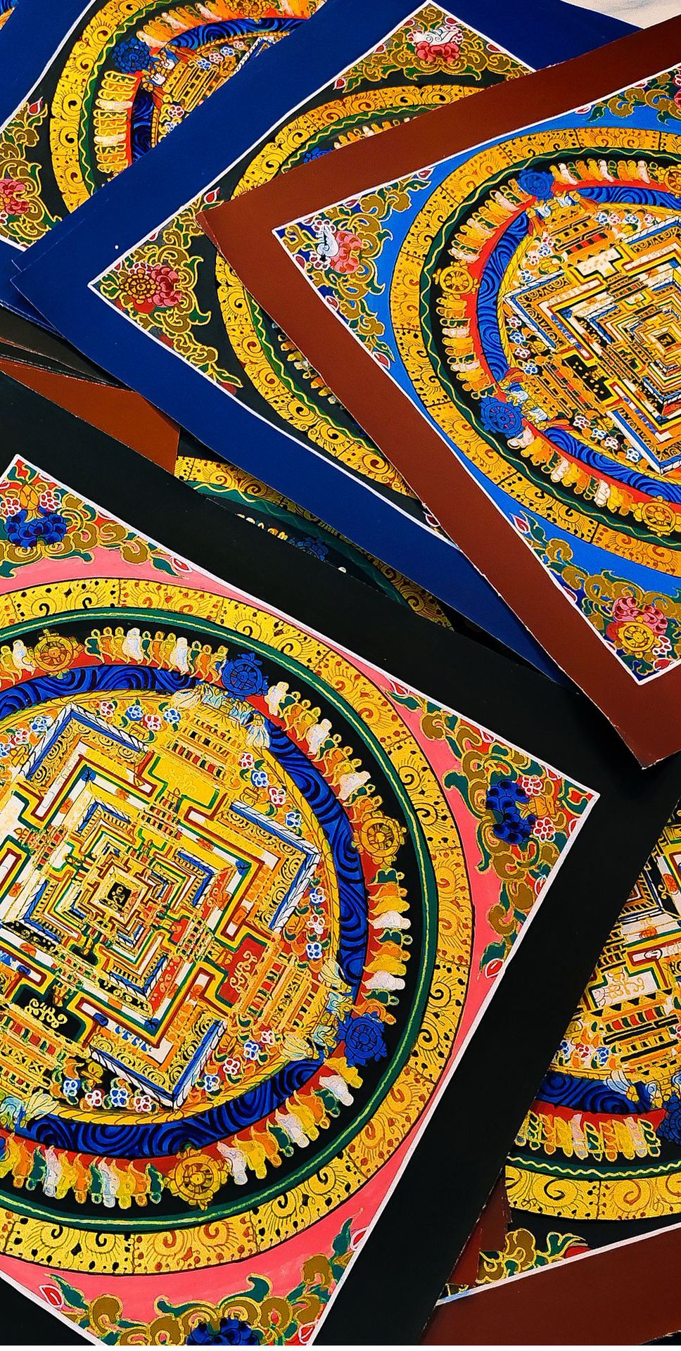 Natural Mineral Pigments Decor for Entrance